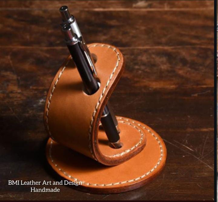 Pen holder